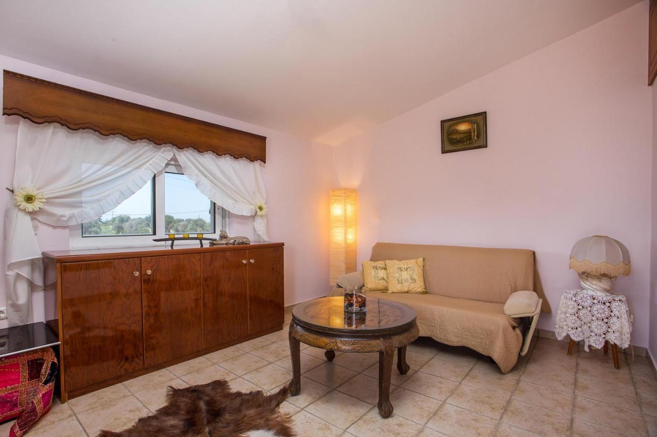 Laylande House Vila